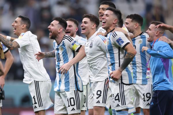 世界足球冠军奖金多少_足球冠军奖金多少_足球冠军哪个奖金最高的